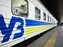 Укрзалізниця: рейси на Дніпро запізнюються до 7,5 години